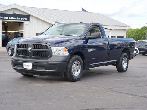 Used 2017 RAM 1500 Tradesman w/ Power & Remote Entry Group RWD image 7