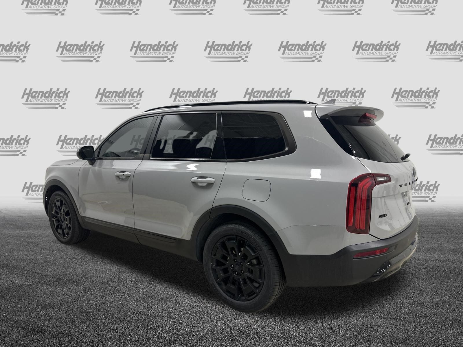 Used 2021 Kia Telluride EX w/ EX Premium Package AWD/4WD image 9