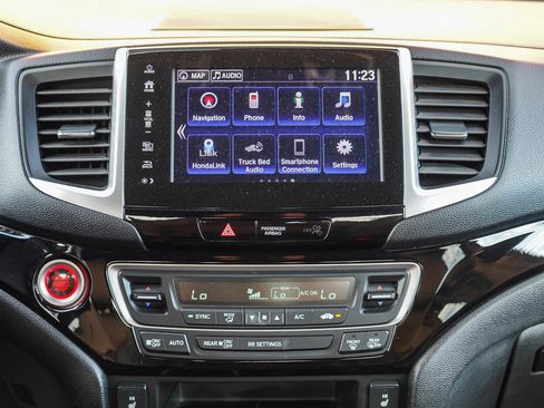 Used 2019 Honda Ridgeline Black Edition image 16