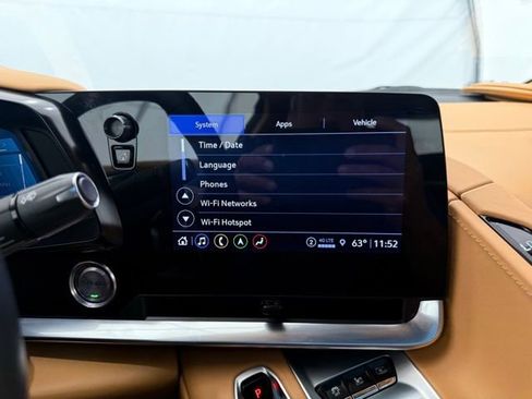 Used 2022 Chevrolet Corvette Stingray Premium Cpe w/ Z51 Performance Package image 28