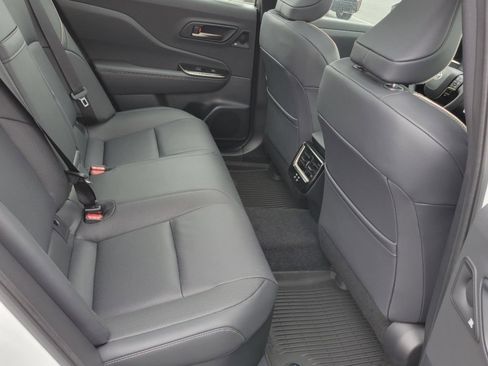 Used 2024 Toyota Crown AWD/4WD image 26