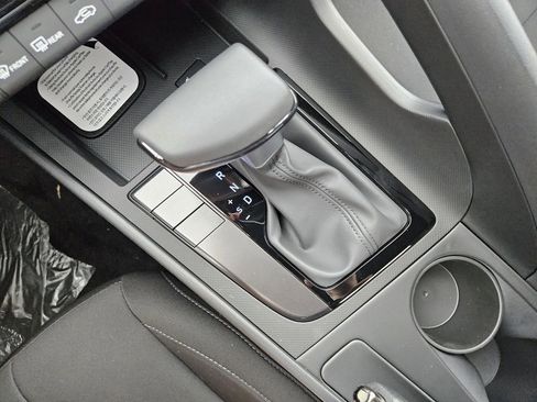 New 2026 Hyundai Elantra Sport FWD image 19