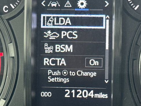 Used 2024 Toyota 4Runner SR5 Premium w/ Moonroof Package AWD/4WD image 19
