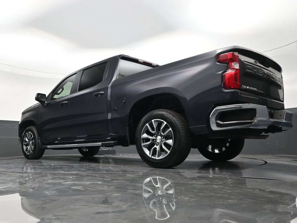 Used 2024 Chevrolet Silverado 1500 LT RWD image 19