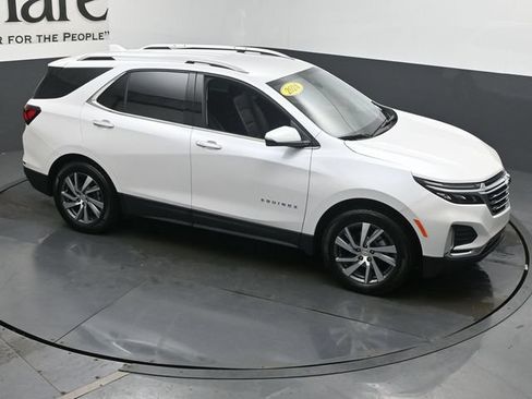 Used 2024 Chevrolet Equinox Premier FWD image 37