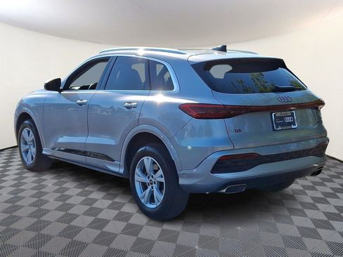 Used 2025 Audi Q5 Premium AWD/4WD image 4