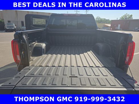 New 2026 GMC Sierra 1500 AT4 w/ Technology Package AWD/4WD image 15