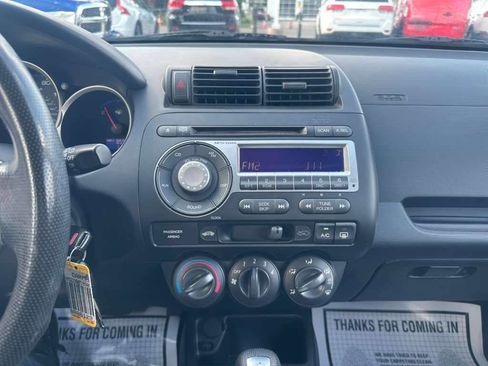 Used 2008 Honda Fit Sport image 16