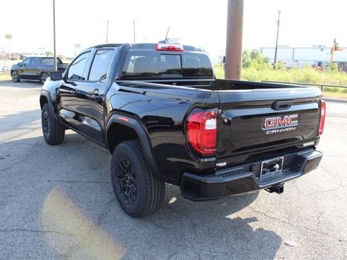 New 2026 GMC Canyon Elevation w/ Convenience Package image 3