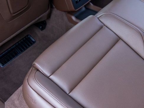 New 2026 Porsche Taycan Turbo image 40