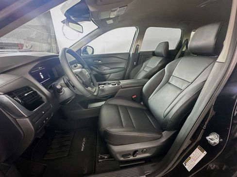 Used 2026 Nissan Rogue SL AWD/4WD image 20