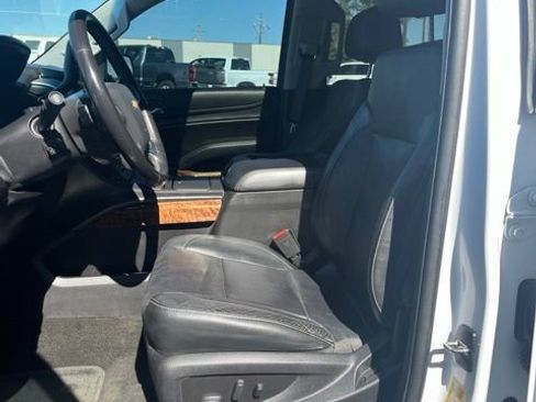 Used 2016 Chevrolet Suburban LTZ AWD/4WD image 27