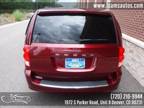 Used 2018 Dodge Grand Caravan SXT FWD image 30