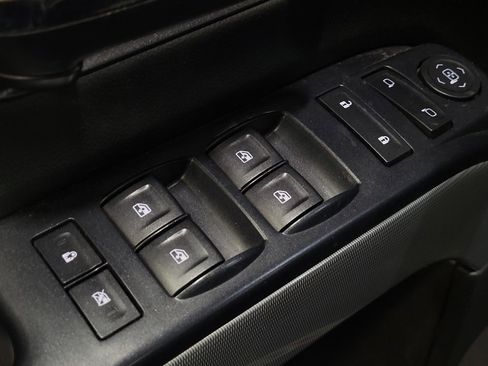 Used 2017 Chevrolet Silverado 1500 LT w/ All Star Edition image 27