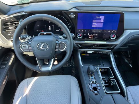 New 2026 Lexus TX 350 AWD image 17