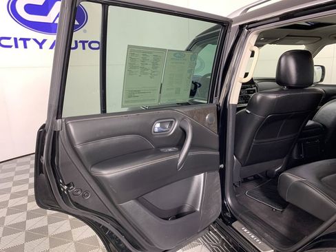 Used 2022 INFINITI QX80 Luxe w/ Cargo Package AWD/4WD image 31