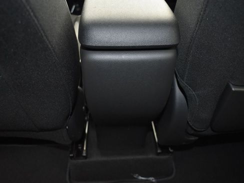 Used 2025 Chevrolet TrailBlazer LS w/ LS Convenience Package FWD image 17