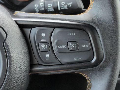 Used 2024 Jeep Wrangler Unlimited Sport AWD/4WD image 25