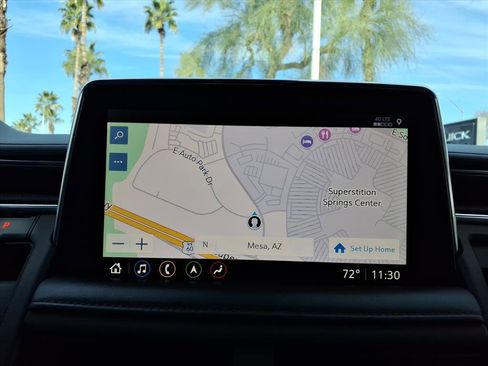 Used 2021 Chevrolet Suburban RST w/ Luxury Package image 20