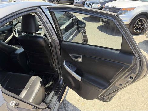 Used 2013 Toyota Prius Three FWD image 21