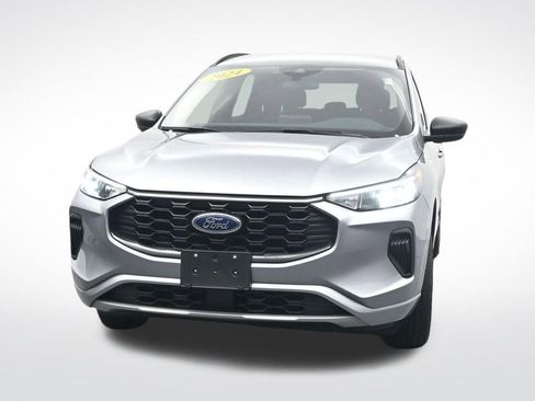 Certified 2024 Ford Escape ST-Line AWD/4WD image 2