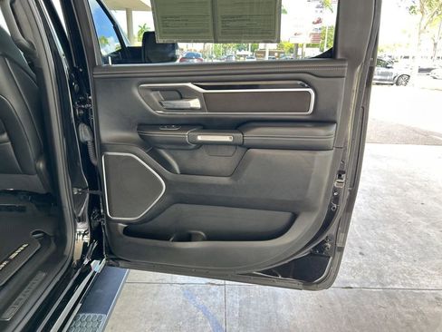 Used 2020 RAM 1500 Laramie image 36