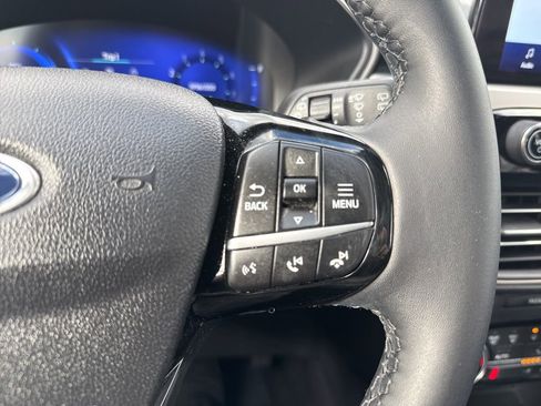 Certified 2022 Ford Escape SEL w/ Technology Package image 22