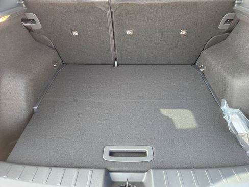 New 2026 Nissan Kicks SR image 28