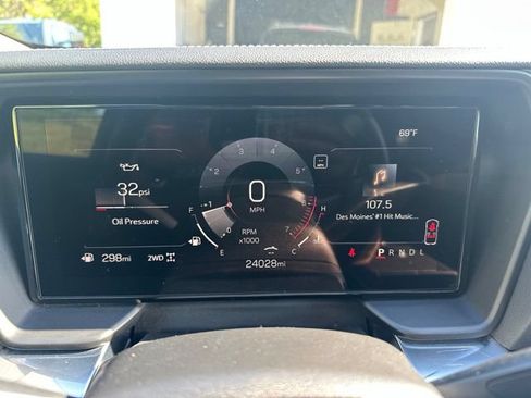 Used 2025 GMC Terrain Elevation AWD/4WD image 18