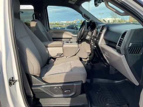 Used 2018 Ford F150 XLT w/ Equipment Group 302A Luxury AWD/4WD image 18