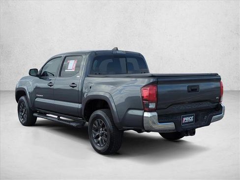 Used 2022 Toyota Tacoma SR5 RWD image 7
