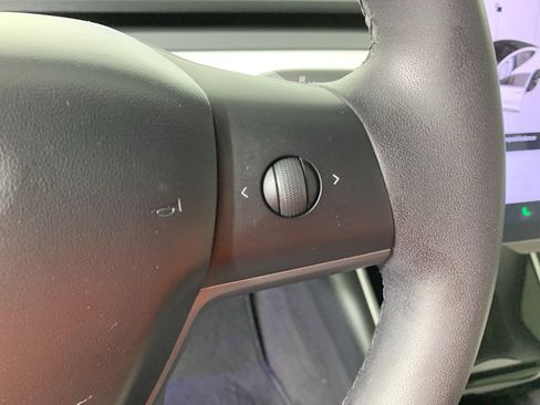 Used 2020 Tesla Model 3 Long Range image 20