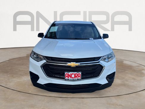 Used 2021 Chevrolet Traverse LS AWD/4WD image 5