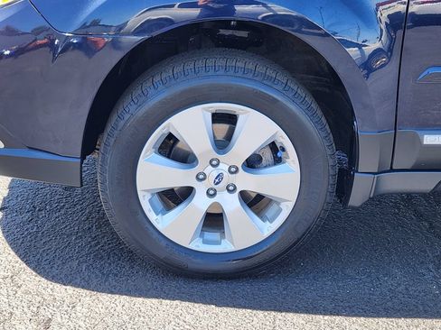 Used 2012 Subaru Outback 2.5i Limited AWD/4WD image 12