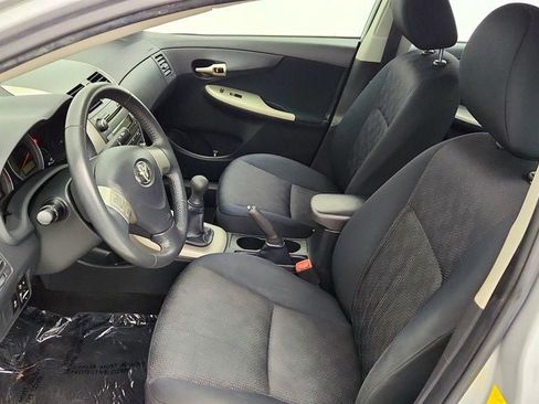 Used 2010 Toyota Corolla S FWD image 19