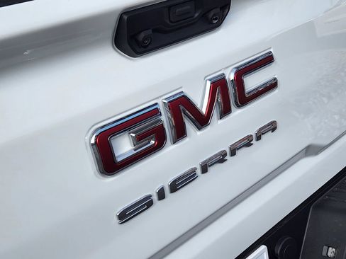 New 2026 GMC Sierra 2500 Pro image 10