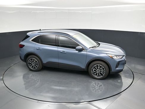 New 2026 Ford Escape SE image 48