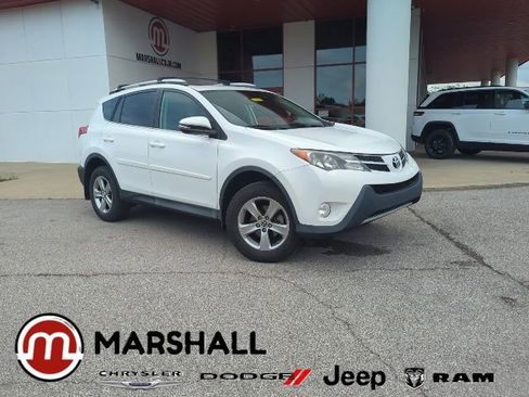 Used 2015 Toyota RAV4 XLE AWD/4WD image 1