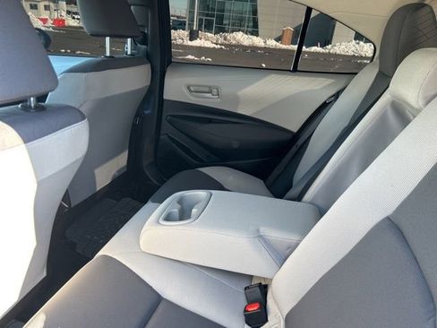 Used 2023 Toyota Corolla LE image 10