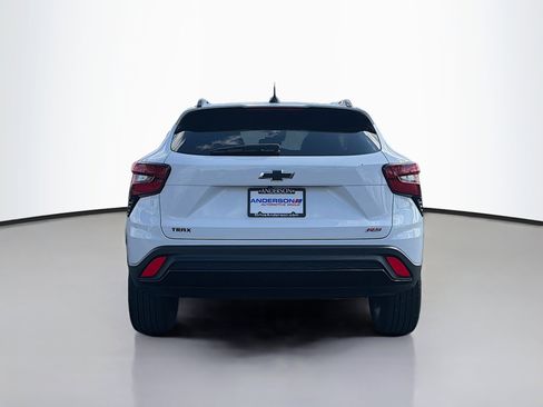 Used 2024 Chevrolet Trax RS w/ Driver Confidence Package image 17