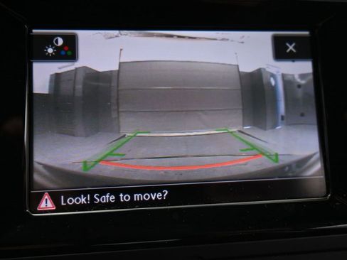 Used 2019 Volkswagen Beetle 2.0T S image 20