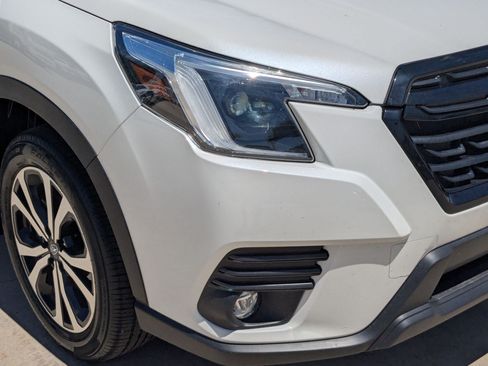 Used 2024 Subaru Forester Limited AWD/4WD image 11