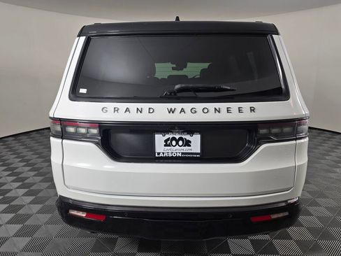 Used 2024 Jeep Grand Wagoneer Series II w/ Quick Order Packagew 28T image 5