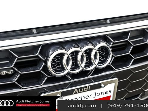 Used 2023 Audi A4 2.0T Premium w/ Convenience Package image 14