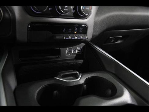 Used 2023 RAM 1500 Big Horn AWD/4WD image 16