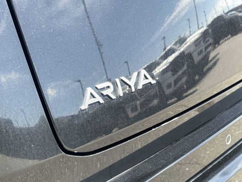 Used 2023 Nissan Ariya FWD image 11