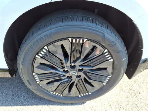 New 2026 Nissan Murano Platinum w/ Cargo Package AWD/4WD image 4