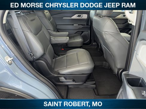 Used 2025 Ford Explorer Active w/ Active Comfort Package AWD/4WD image 24