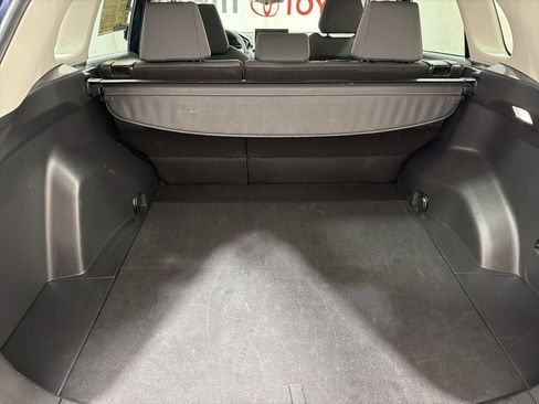 Used 2025 Toyota RAV4 XLE image 17