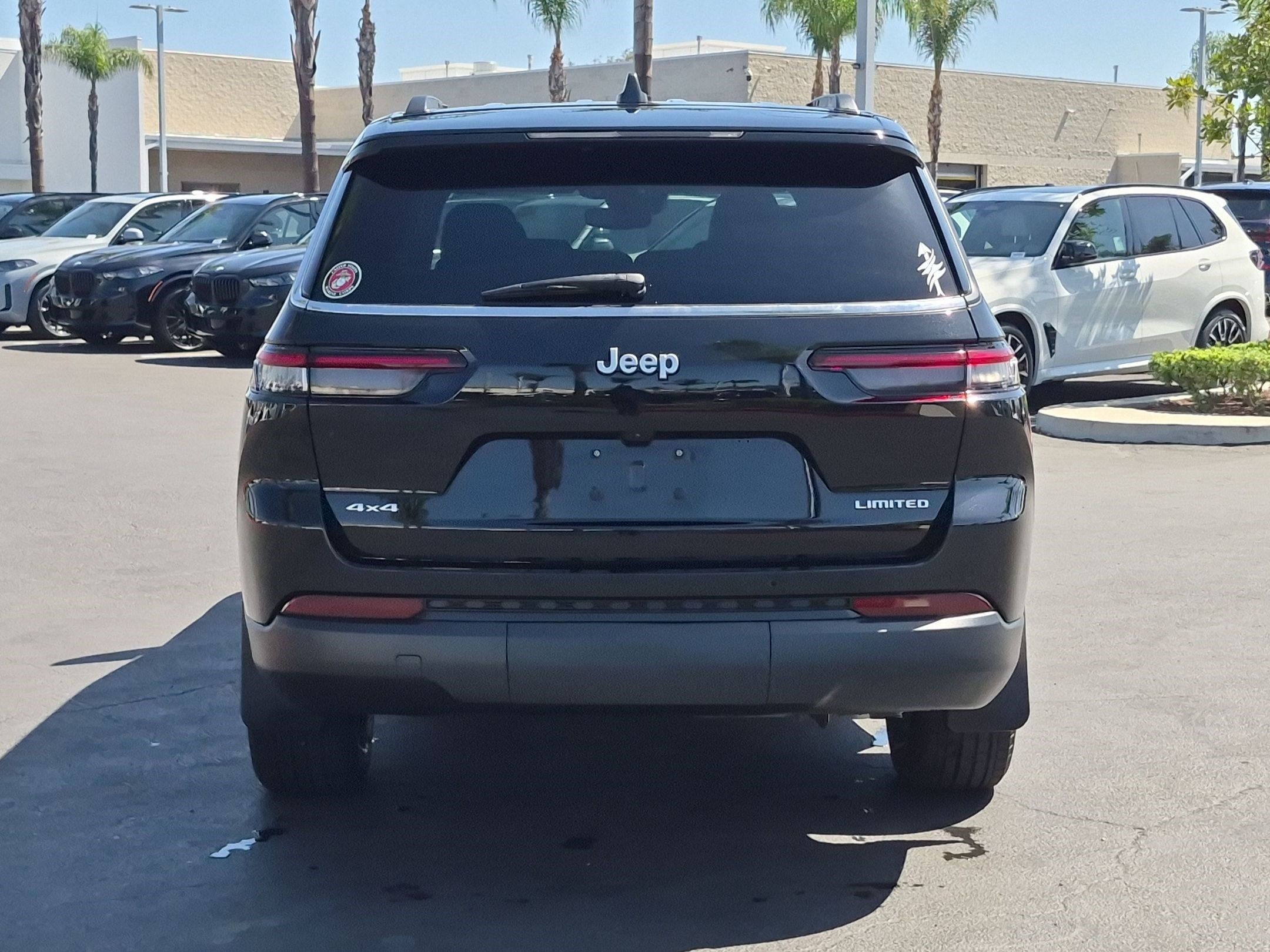 Used 2024 Jeep Grand Cherokee L Limited AWD/4WD image 9